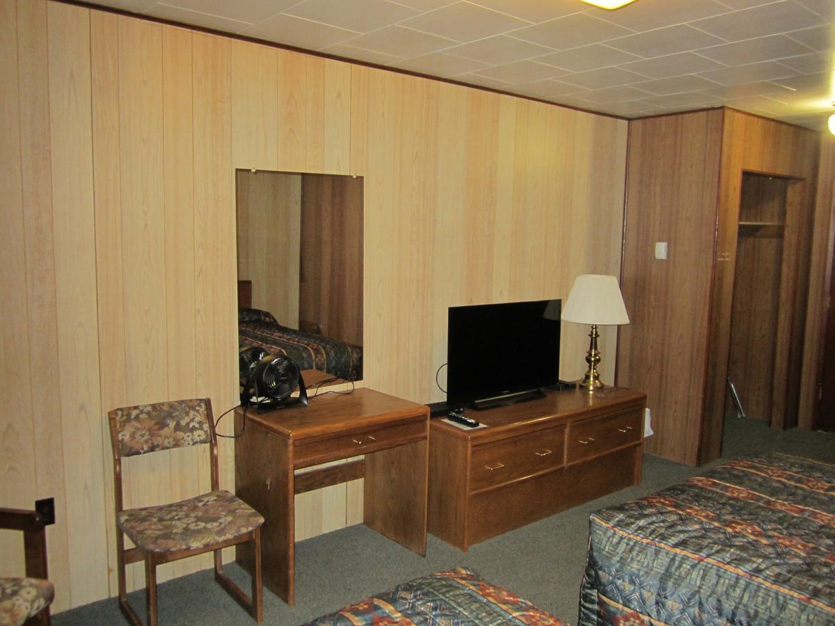 Airport Chalet وايتهورس المظهر الخارجي الصورة