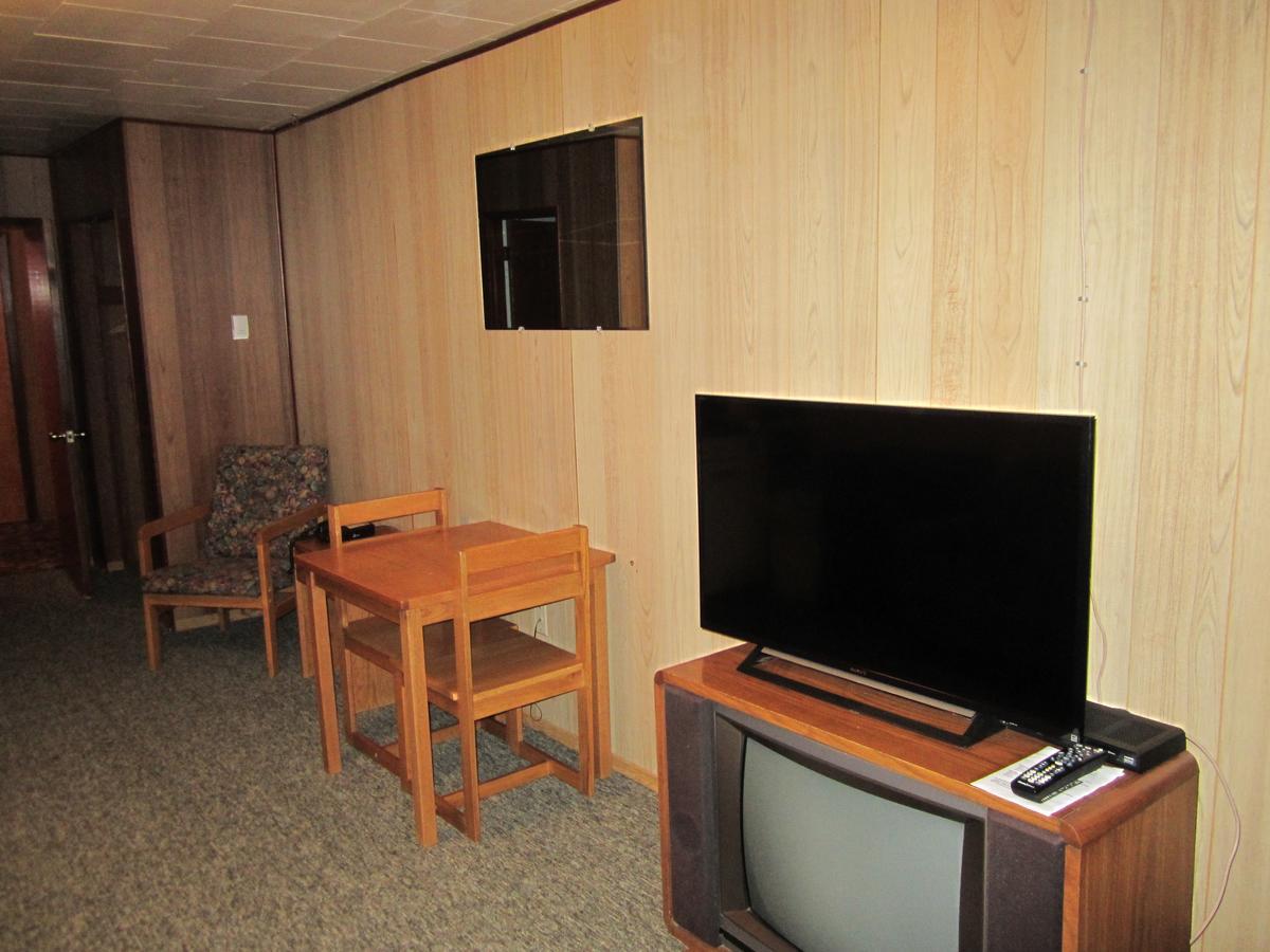 Airport Chalet وايتهورس المظهر الخارجي الصورة